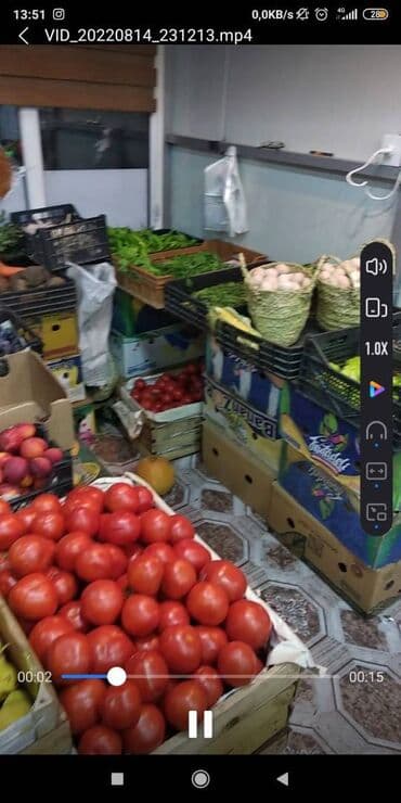 xirdalan yeni tikili binalar: Xalqlar metrosunun yaxinlığında xodovoy yerde meyvə tərəvəz ayi 600 — 4