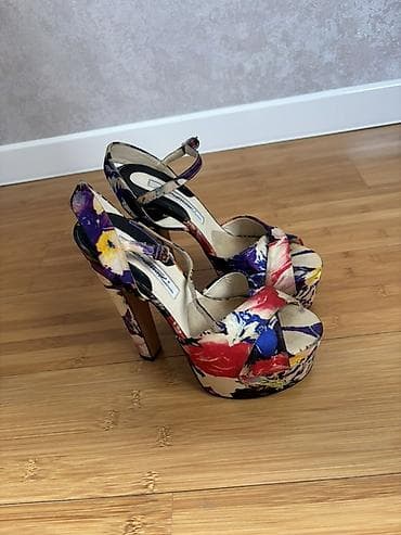 Basanoşka və səndəllər: Ölçü: 37, İşlənmiş — 2