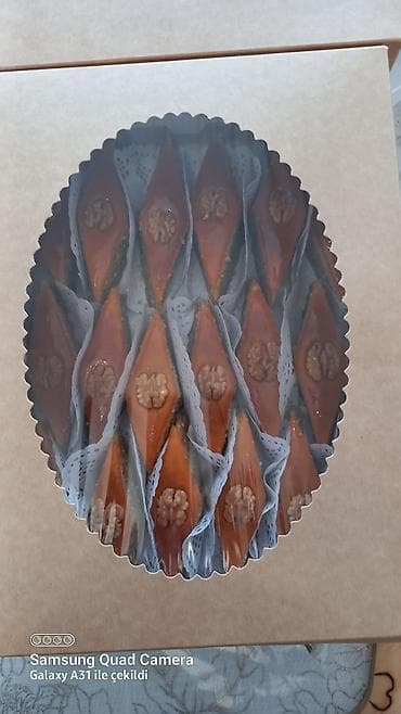 blincik azerbaycanca nedir: Milli şirniyyat dəsti – şəkərbura, paxlava və badambura - Şəkərbura — 5