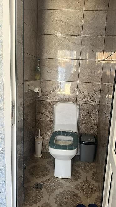şamaxida satilan evler: Xirdalan ugur market narinc markete 7 nomreli mektebe yaxin 1 otaqli — 5