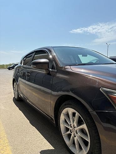 Lexus: Lexus CT: 1.8 l | 2012 il Hetçbek — 6