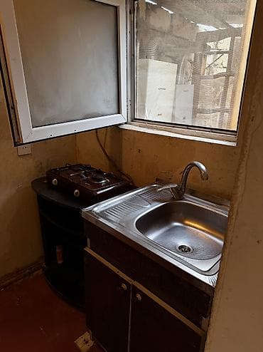 kiraye ev bakida: 45 kv. m, 2 otaqlı, Kombi, Qaz, İşıq — 8