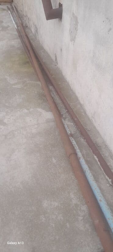 Döşəmə: Məhsul: Metal borular dəsti Təsvir: - Fərqli uzunluqlarda bir neçə — 1