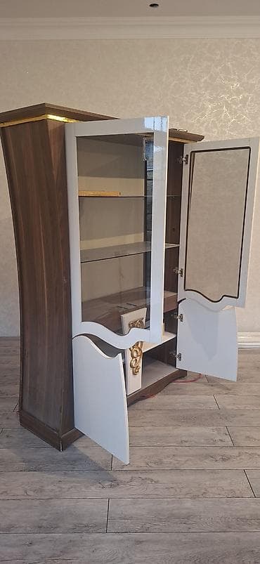 Холодильное оборудование: Стеклянная витрина-шкаф, Б/у, Самовывоз — 2