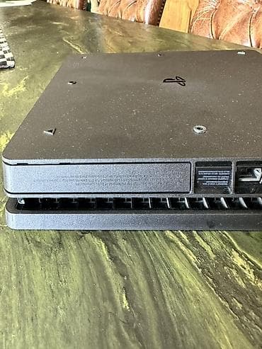 plesdeşin: Sony PlayStation 4 Slim oyun konsolu - Kompakt və yığcam dizayn – PS — 3