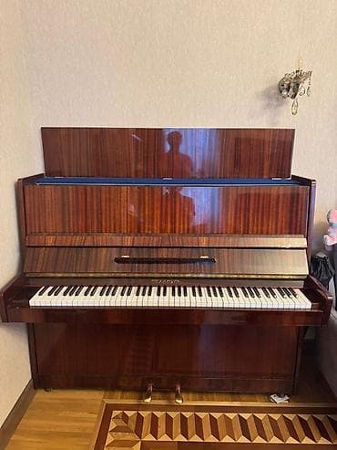 Музыкальные инструменты: Belarus vertikal pianinosu - Marka/model: BELARUS (upright/vertikal) — 1