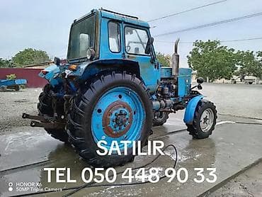 muhərrik velosiped: Mavi rəngli təkərli traktor – kabinəli, ön faralar və siqnal işıqları — 1