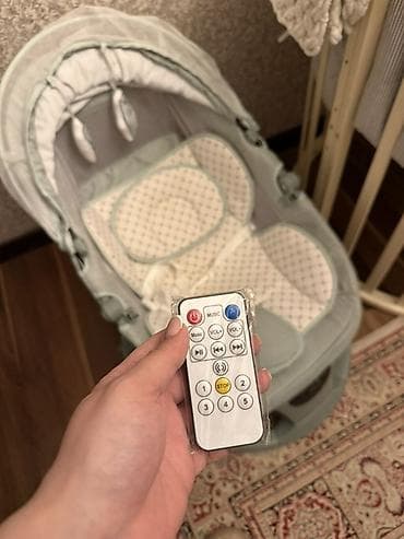 Oğlan və qız üçün, Yumru, Beşik, Dəstsiz, Matras ilə, Yellənmə mexanizm ilə