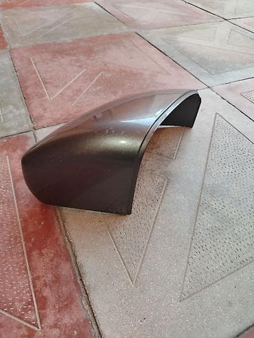 Avtomobilin yan güzgüləri: Məhsul: Avtomobil yan güzgü qapağı (sağ tərəf – RH) Rəng: Tünd — 2