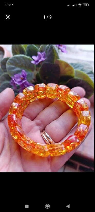 Браслеты из натурального Балтийского янтаря. Цены разные