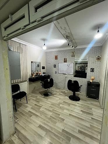 mikrorayon: Nesimi metrosundan texminen 150 metr yaxinligda obyekt icareye verilir — 6