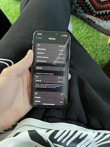iphone 8 ağ: IPhone X, Gümüşü, Face ID — 3
