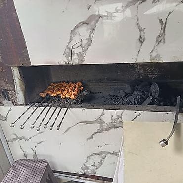 köşk satışı: Satılır: Açıq havalı dönər/kabab fast‑food köşkü və avadanlıqları — 2
