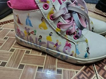 Праздничные костюмы: Uşaq qızları üçün yüksəkboy idman üslublu ayaqqabı - Dizayn: ağ əsas — 2