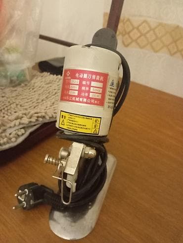 Alətlər: Elektrikli dairəvi bıçaqlı parça kəsmə maşını - Model: DIY-2 (etiket — 1