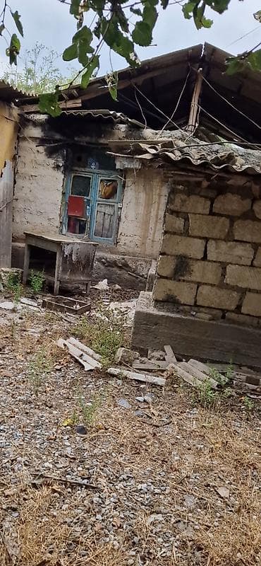 qobuda heyet evi: 3 otaqlı, 60 kv. m, Kredit var, Təmirsiz — 4