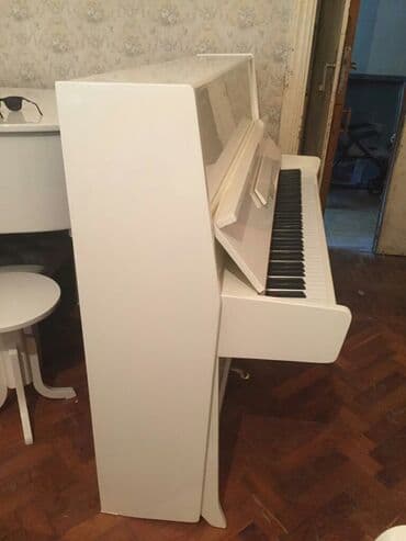 пианино фантазия: Pianino ФАНТАЗИЯ . Əla vəziyyədə. Cadirilma və köklənmə pulsuzdu — 1