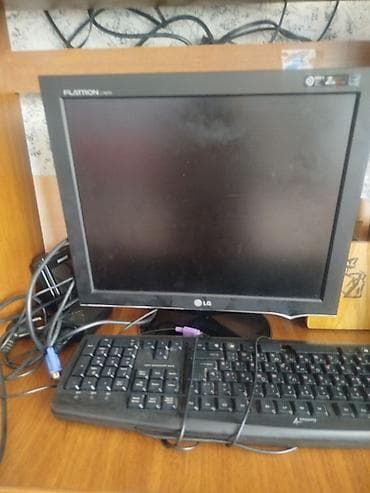 tablet: LG Flatron L1919S monitoru. Ev və ofis üçün uyğundur. Klaviatura da — 1