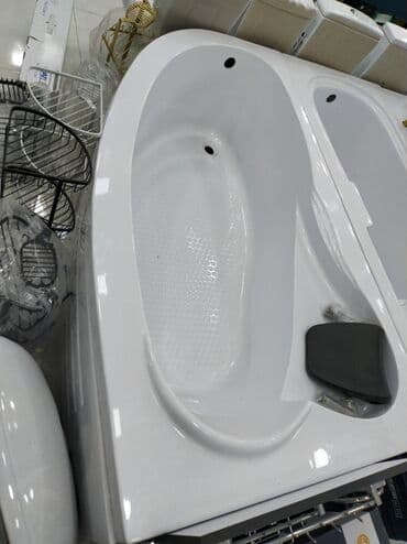 hazır hamam: Akrilik künc vannası - Material: parlaq ağ akrilik - Forma: oval — 2