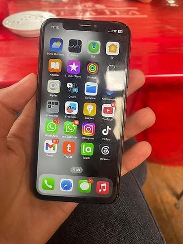 IPhone X, Qara