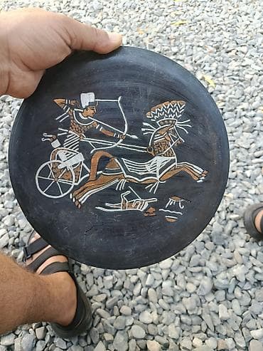 gips baş: Boşqab, 1941 il, Keramik — 2
