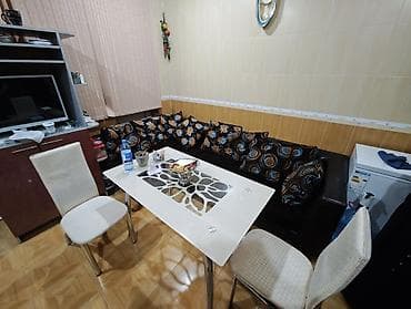 kuxna stol stulu: İşlənmiş, Künc divan, Mətbəx üçün, Açılmayan, Azərbaycan — 1