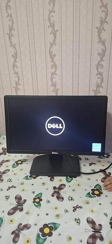 Dell LCD monitor 19luq whatsapp var . - Təxmini ekran ölçüsü