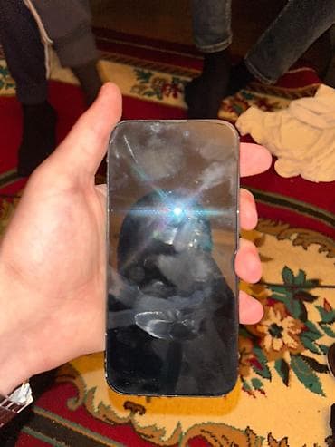 telefon barteri: IPhone 15, Midnight, Face ID — 2