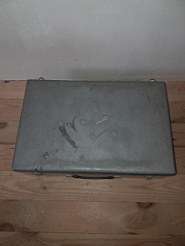 şəxsi əşyalar: Material Aliminium !!! Olcu : 57 x 37 x 17 Sm !!! SUMQAYITDADI !!! 20 — 2