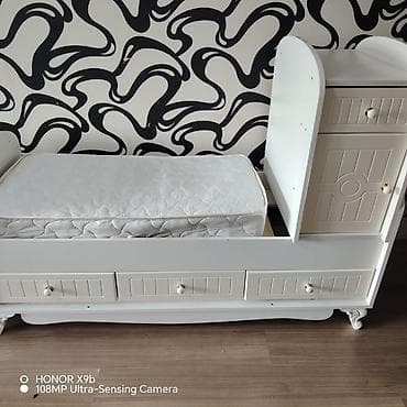 komodlar: Uşaq çarpayısı və komodlu beşik sistemi - Rəng: ağ - Material — 2