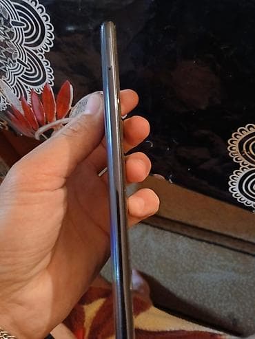 philips xenium 9@9d: Samsung Galaxy A51, 64 GB, rəng - Qara, İki sim kartlı, Barmaq izi — 4