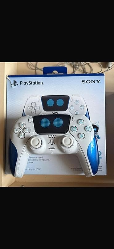 direksiyon oyunu: PlayStation 5 DualSense simsiz oyun pulti – Astro’s Playroom temalı — 1