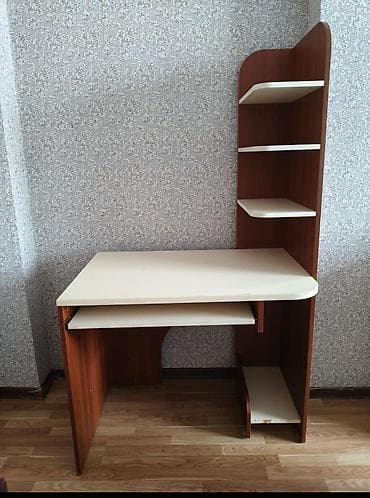 divar polkalari: Düz masa, Polkalı, Siyirməsiz, Sadə laminat — 2