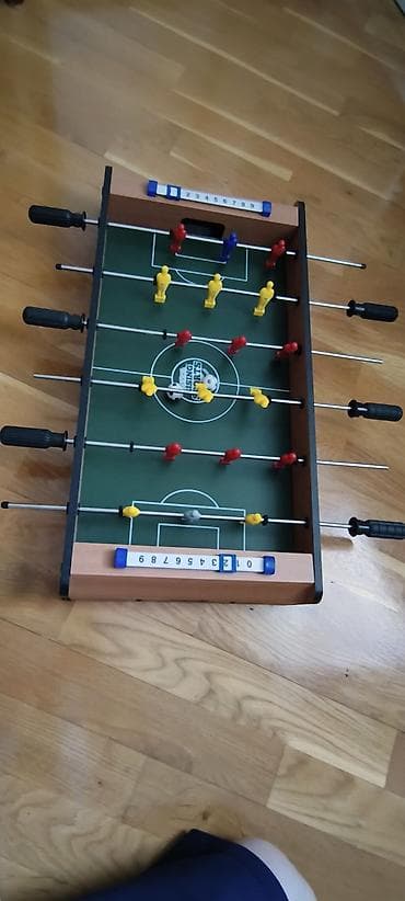 İdman və istirahət: Masaüstü stolüstü futbol (foosball) oyunu - Kompakt ölçülü masaüstü — 2