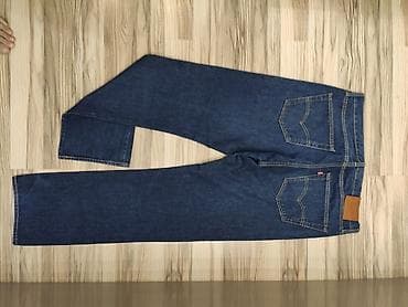 şalvar cins: Çox keyfiyyətli ve rahat kişi cins şalvarı satılır. - Brend: Levi’s — 2