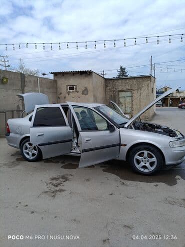 opel sürətlər qutusu: Opel Vectra: 1.8 l | 1998 il 236000 km Sedan — 5
