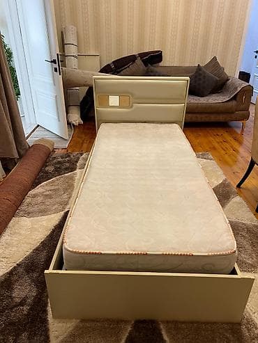 Təknəfərlik çarpayı, Bazasız, Matras ilə, Siyirməsiz