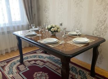 диван с ортопедическим матрасом: Для гостиной, Нераскладной, Прямоугольный стол, 8 стульев — 2