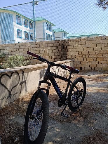 vele: Arxa təkər təzə ön təkər göründüyü kimi skorus arxa işdiyir amma tam — 2