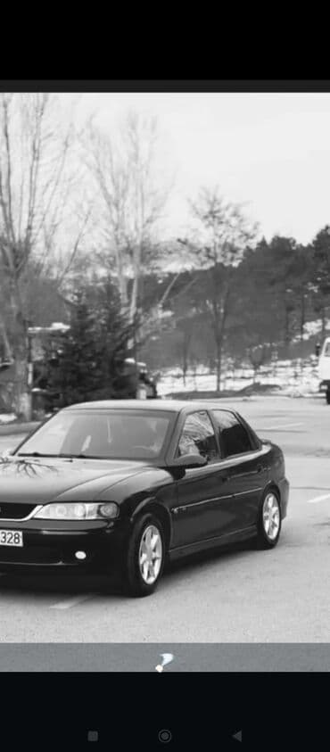Opel Vectra: 1.8 l | 1995 il 55000 km Sedan