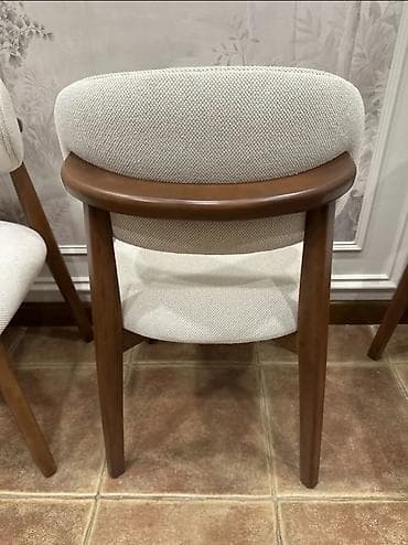 Yemək otağı üçün zərif dizaynlı yumşaq stullar 45Azndən. - Stil