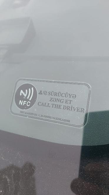 senedsiz masin: NFC-li “Sürücüylə əlaqə” etiket/nişanı Məhsul təsviri: - Avtomobil — 2