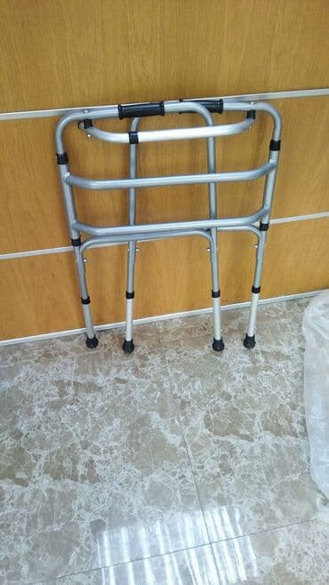 volker: Volker yurutkec esas 

 seher daxili catdirlma — 1