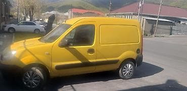 Renault Kangoo sarı rəngli yük/furqon avtomobili. Xüsusiyyətlər: -