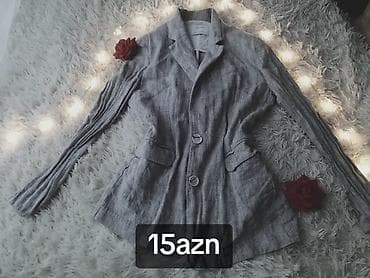 jaket: Qadın geyim dəsti – ayrı-ayrı satılır 1) Ağ-qara jaket – 15 AZN - — 2