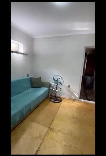 ucarda satilan evler: 2 Otagli Ev Xirdalan şeheri xezine palace icerde Tovuz marketin Yani — 4