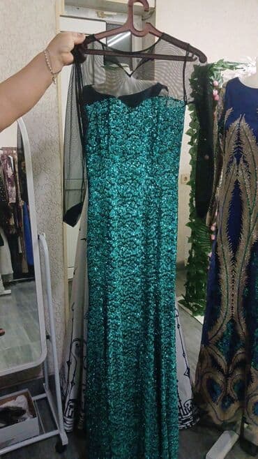 düz don modelləri: Zərif ziyafət donları kolleksiyası - Kobalt-mavi uzun don: qolu qısa — 5