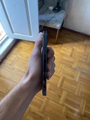 IPhone 12 Pro, 256 GB, Graphite, Face ID — 4