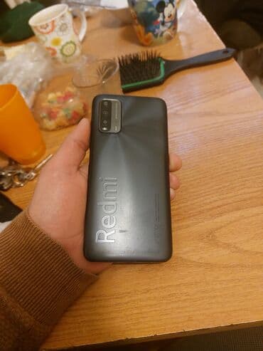 mi 10 t pro: Xiaomi Redmi smartfon deiwen hecneyi yoxdu üsdünde kabro adapdr hediye — 2