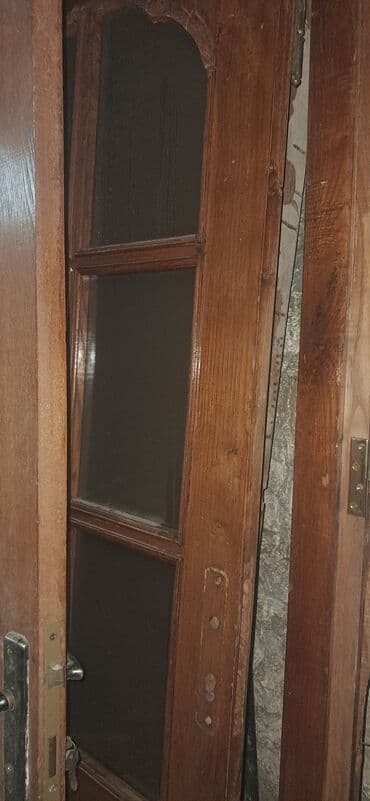 Qonaq otağı üçün İşlənmiş Otaq qapısı 90x205 sm Naliçnik ilə, Ünvandan götürmə, Ödənişli çatdırılma — 2